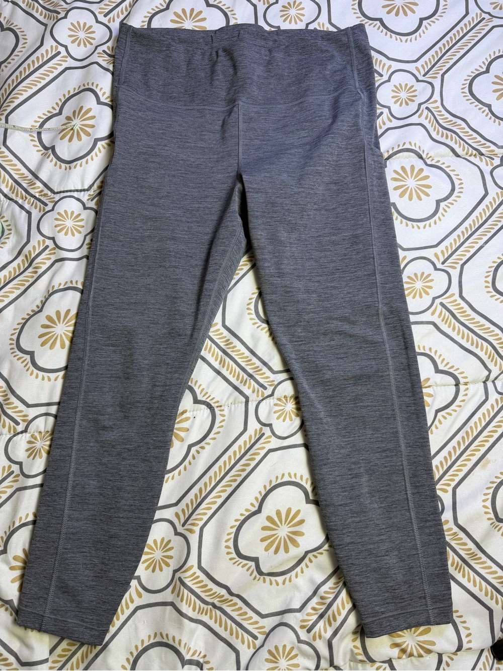 Athleta Ultimate Stash Pocket 7/8 Leggings Heather Gray Size Large